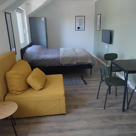 4 Sobe, - Near The Airport Apartment *